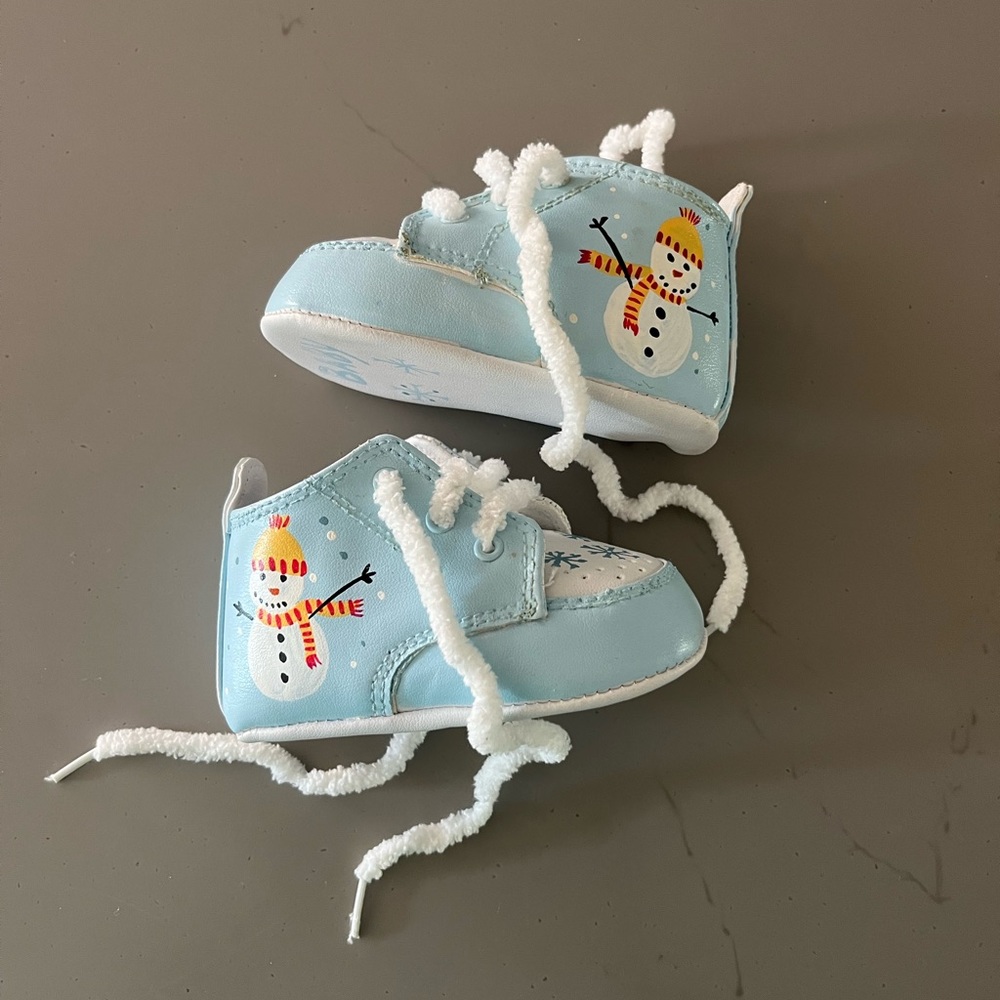 Little Tootsies Hand Painted Winter Shoes